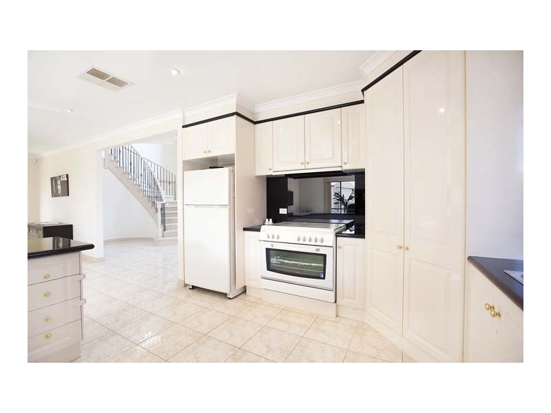 78 Taylors Hill Boulevard, Taylors Hill VIC 3037