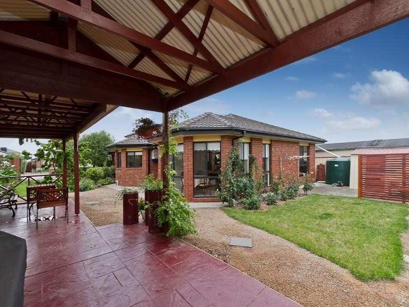 5 Wetherby Court, Hillside VIC 3037