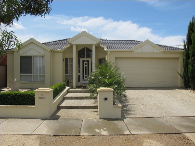 16 Inverell Street, Burnside Heights VIC 3023