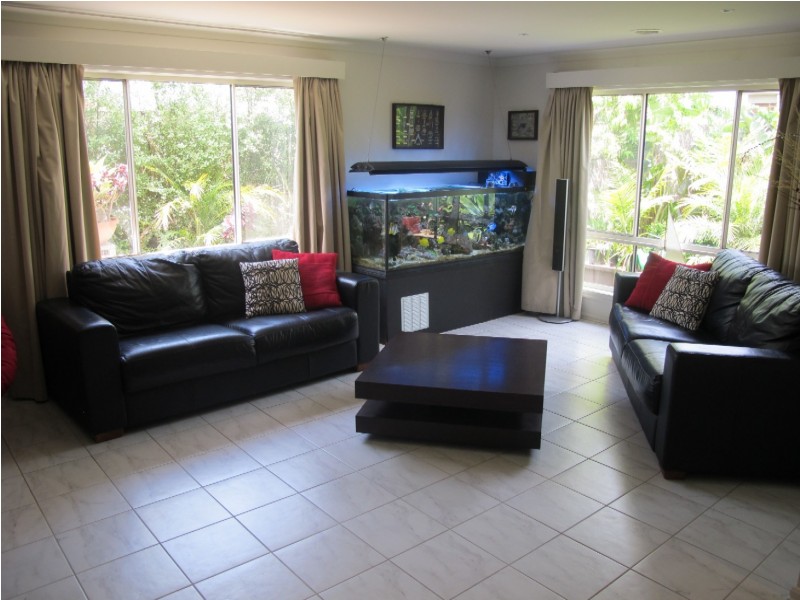 16 Inverell Street, Burnside Heights VIC 3023