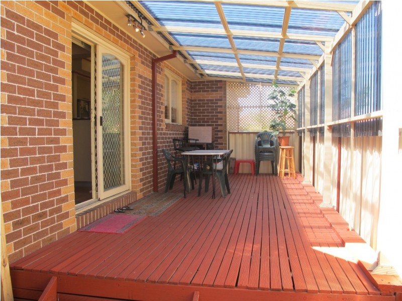 16 O’Donnell Drive, Caroline Springs VIC 3023