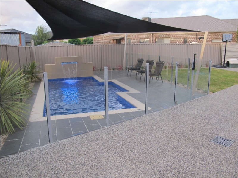 31 Forest Glade Way, Caroline Springs VIC 3023