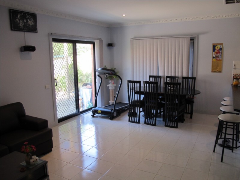 37 Emerald Court, Caroline Springs VIC 3023