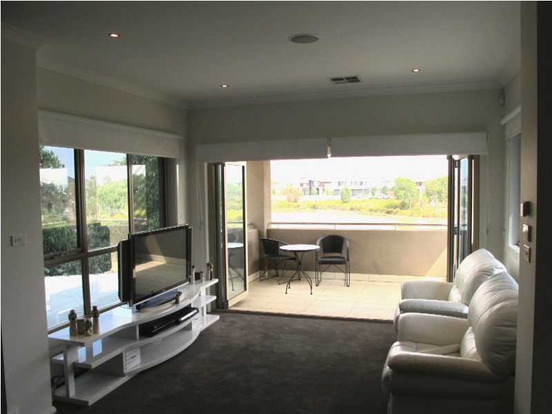 20 Lauriston Quay, Caroline Springs VIC 3023