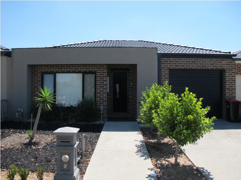 2 Hepburn Court, Taylors Hill VIC 3037