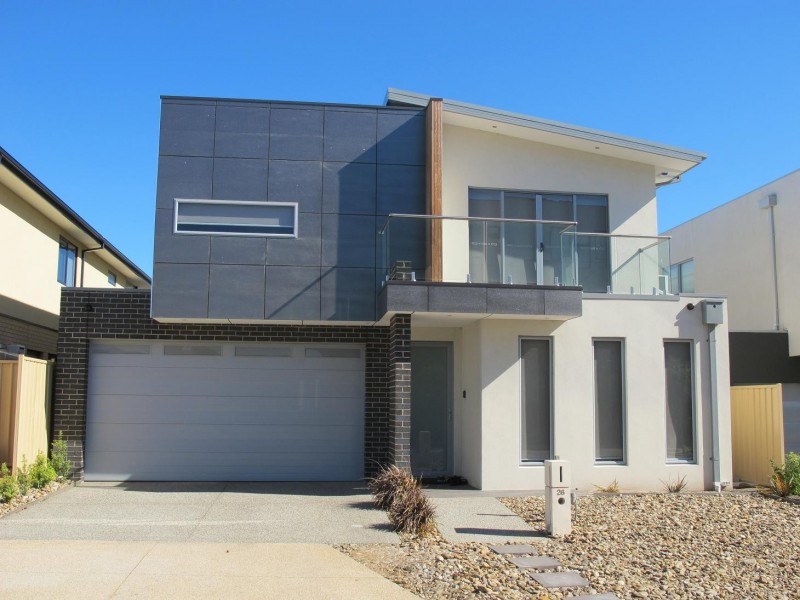 26 Monckton Place, Caroline Springs VIC 3023