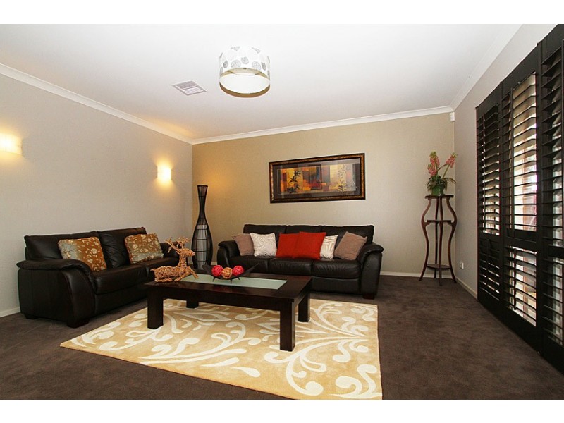 11 Drummoyne Terrace, Taylors Hill VIC 3037