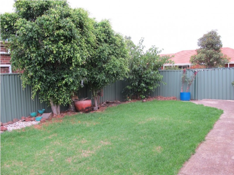 20 Hepburn Way, Caroline Springs VIC 3023