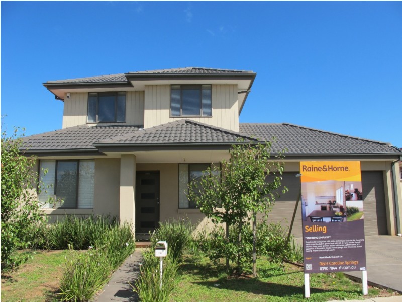 14 Weigall Close, Caroline Springs VIC 3023