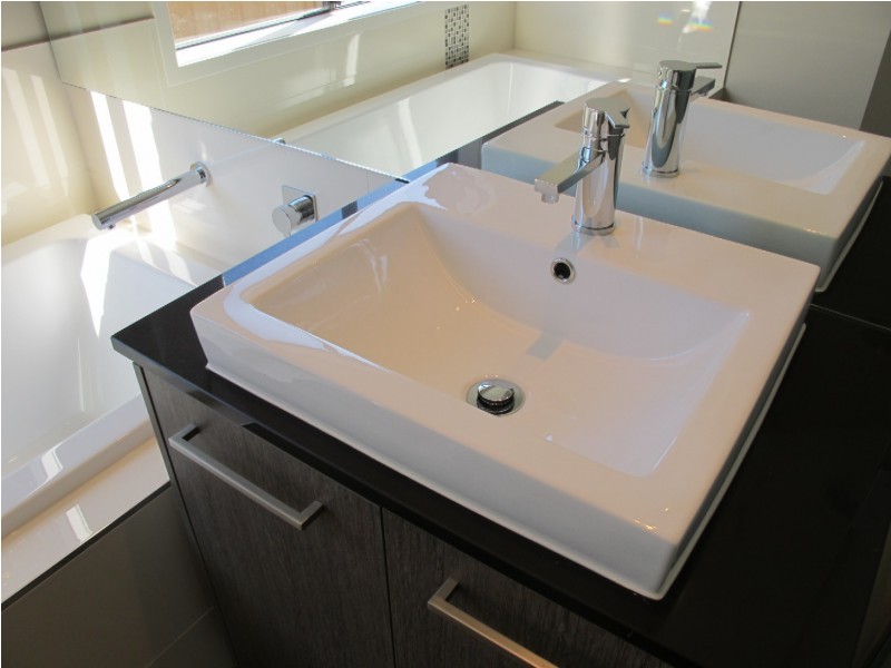 36 Clementson Drive, Caroline Springs VIC 3023