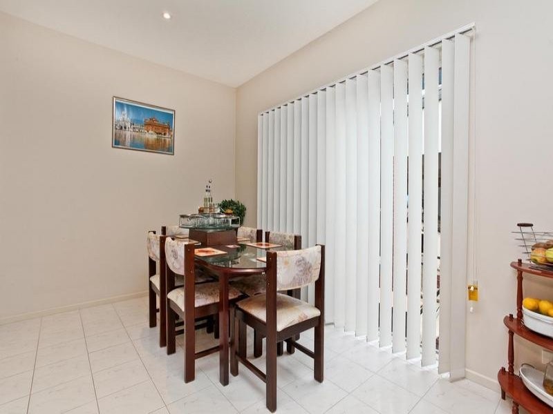 417 Hume Drive, Caroline Springs VIC 3023