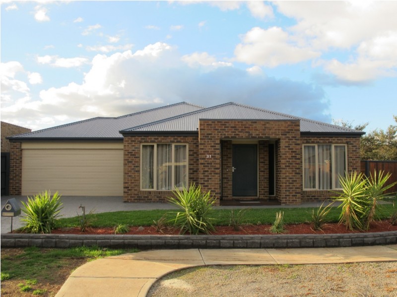 31 Ultimo Walk, Taylors Hill VIC 3037