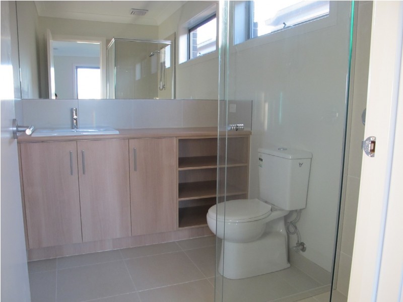 5 Poseidon Street, Kurunjang VIC 3337