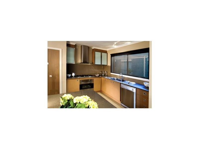 12 Manooka Road, Brookfield VIC 3338