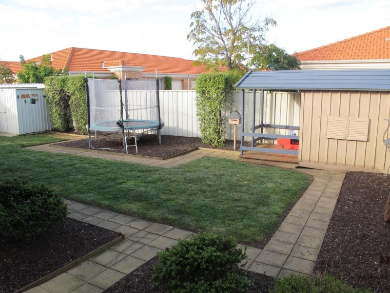 3 Diggers Place, Caroline Springs VIC 3023