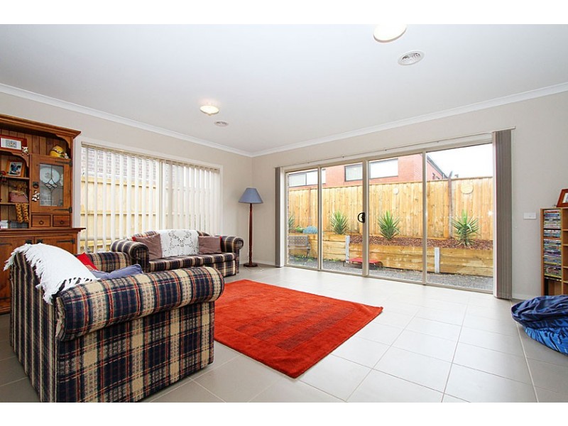 2 Chardia Court, Brookfield VIC 3338