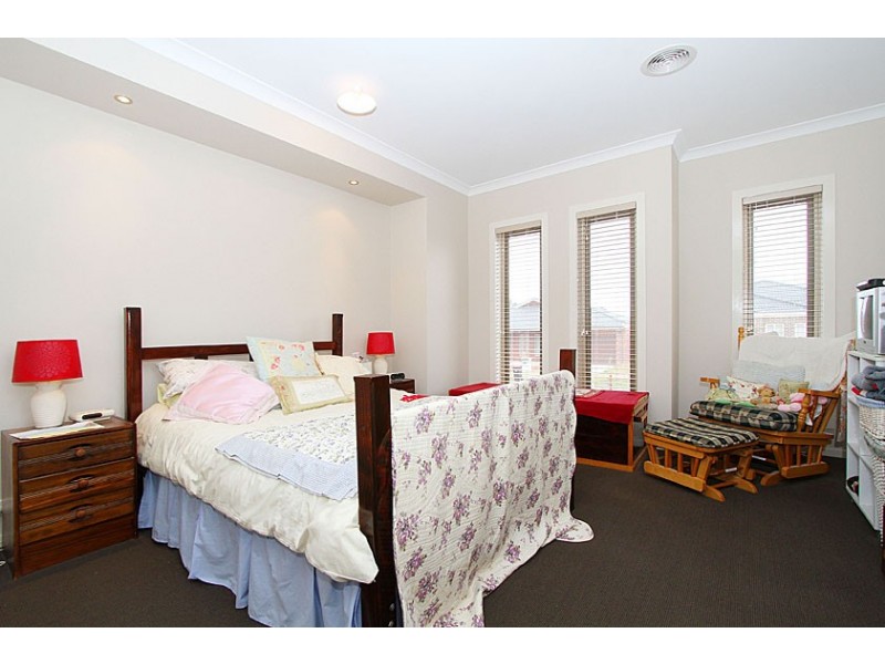 2 Chardia Court, Brookfield VIC 3338
