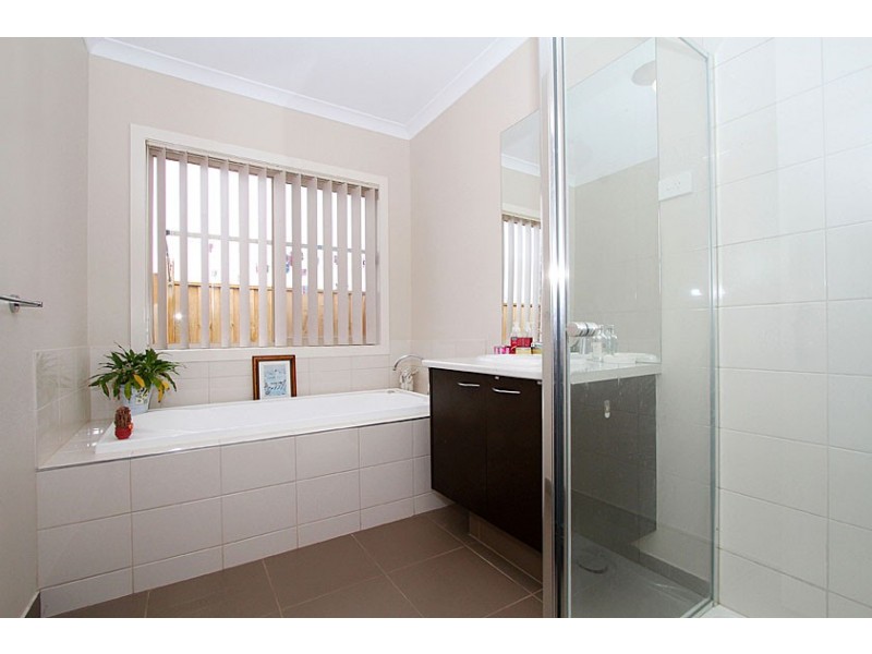 2 Chardia Court, Brookfield VIC 3338