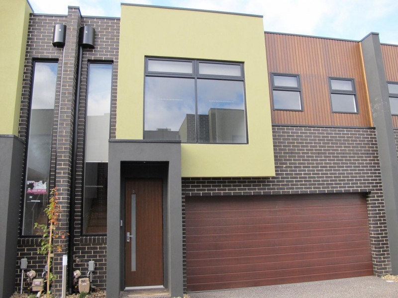 3/5-6 Chelsworth Place, Caroline Springs VIC 3023