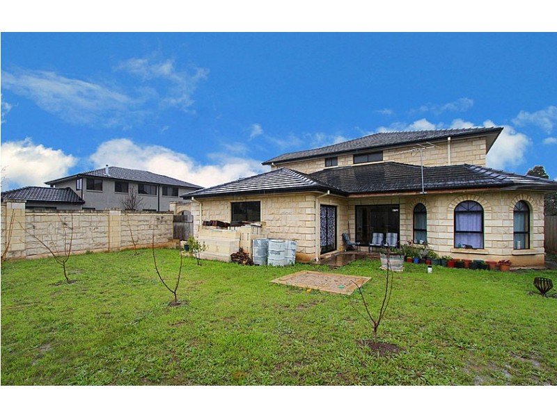 26 University Drive, Taylors Hill VIC 3037