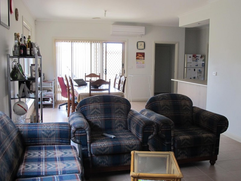 15 Glencoe Street, Kurunjang VIC 3337