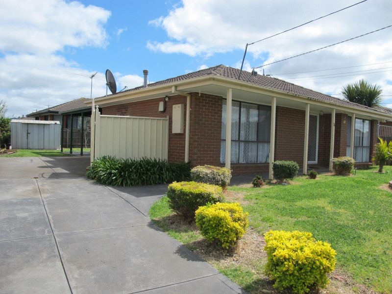 94 Kurung Drive, Kings Park VIC 3021