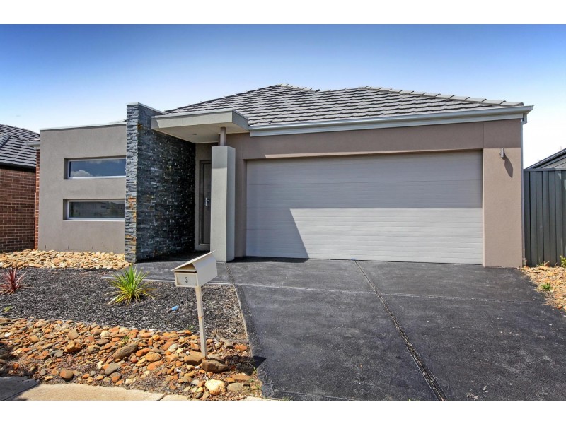 3 Nopinan Place, Caroline Springs VIC 3023