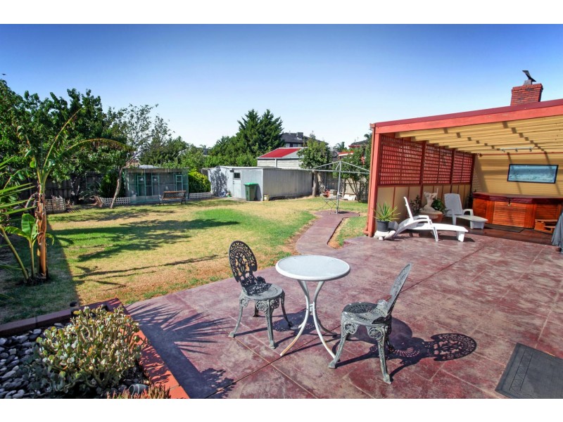 50 Frost Drive, Delahey VIC 3037