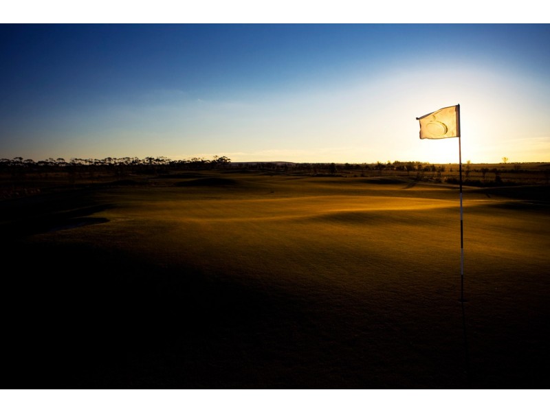 Lot 9032 (96) St Arnaud Road, Eynesbury VIC 3338