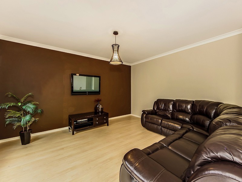 6 Puckle St, Taylors Hill VIC 3037