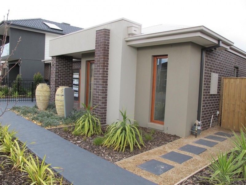 26 Peppermint Grove, Taylors Hill VIC 3037