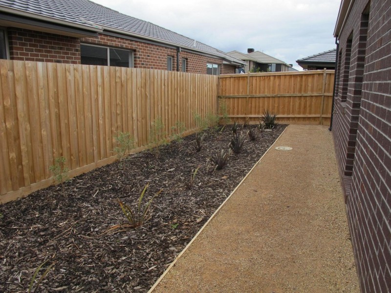 26 Peppermint Grove, Taylors Hill VIC 3037