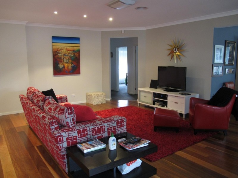 15 Drummond Street, Caroline Springs VIC 3023