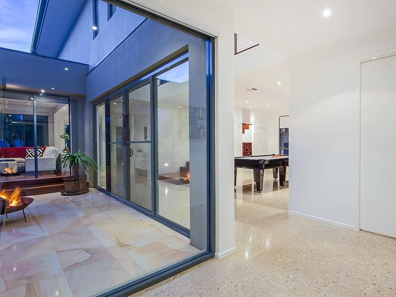 14 Coliban Gardens, Caroline Springs VIC 3023