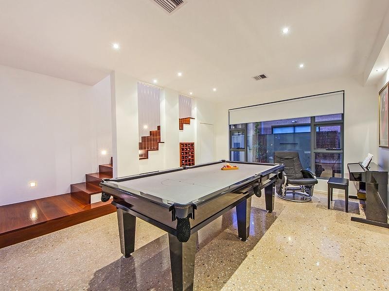 14 Coliban Gardens, Caroline Springs VIC 3023