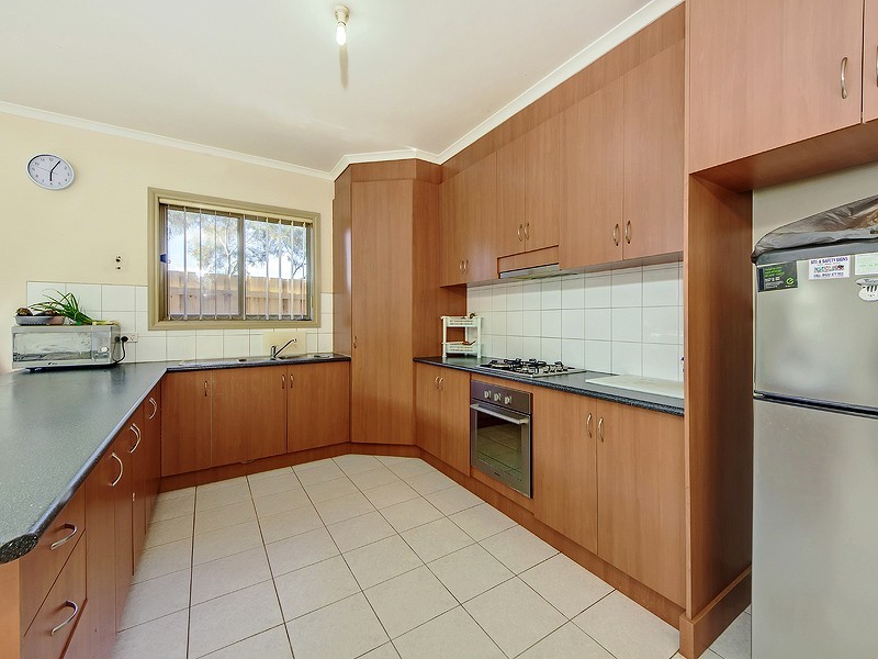 2/49 Carrington St, Sydenham VIC 3037