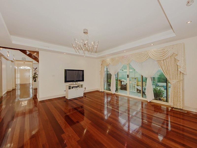 3 Calthorpe Green, Caroline Springs VIC 3023