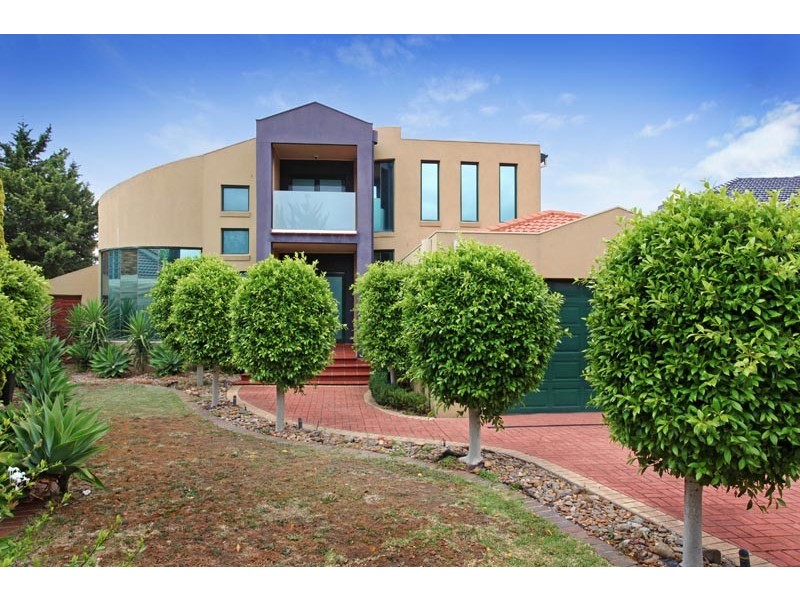 3 Austral Crt, Hillside VIC 3037