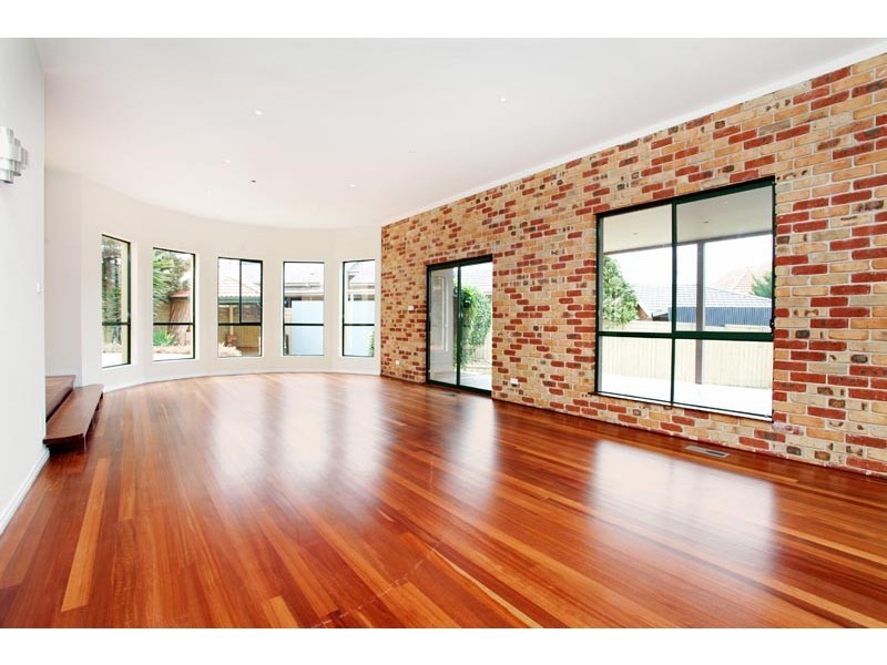 3 Austral Crt, Hillside VIC 3037