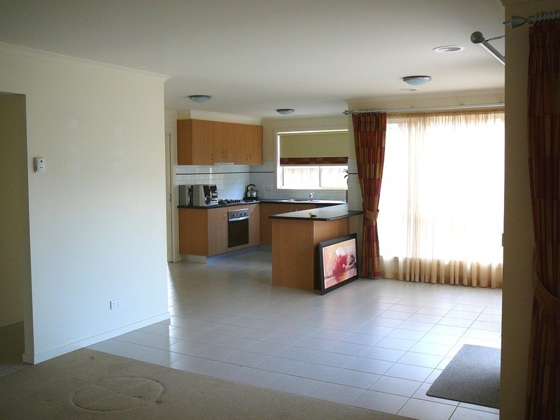 38 Jade Way, Hillside VIC 3037