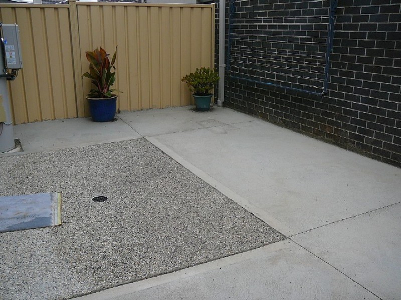 32 Warner Way, Caroline Springs VIC 3023