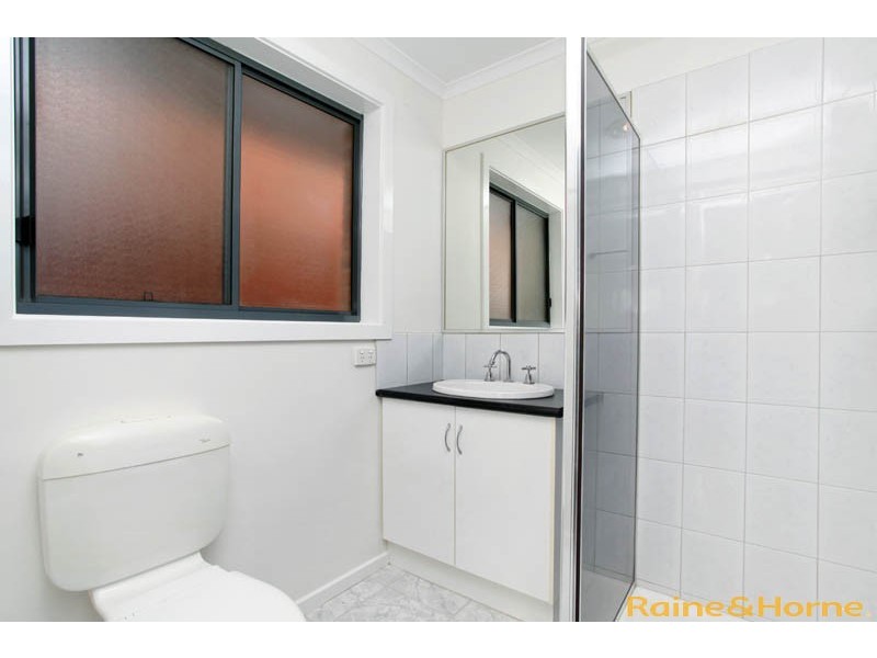 13 Nullarbor Place, Caroline Springs VIC 3023