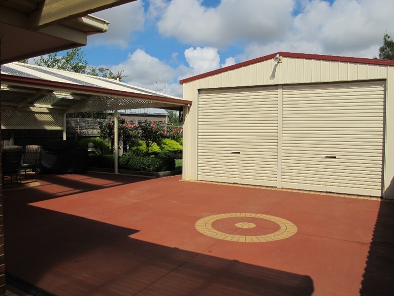 2 Kitson Court, Altona Meadows VIC 3028