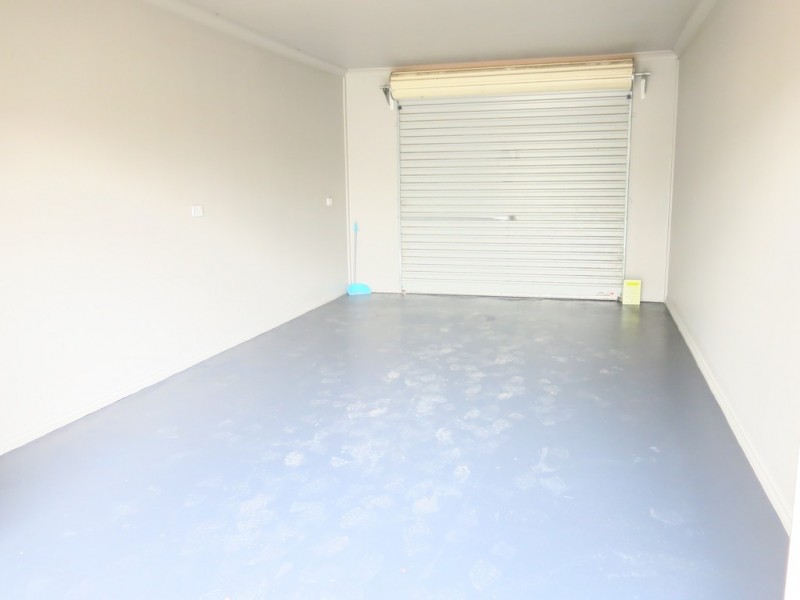 3 Cobblestone Green, Caroline Springs VIC 3023