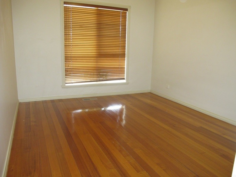 1A Glencara Street, Avondale Heights VIC 3034
