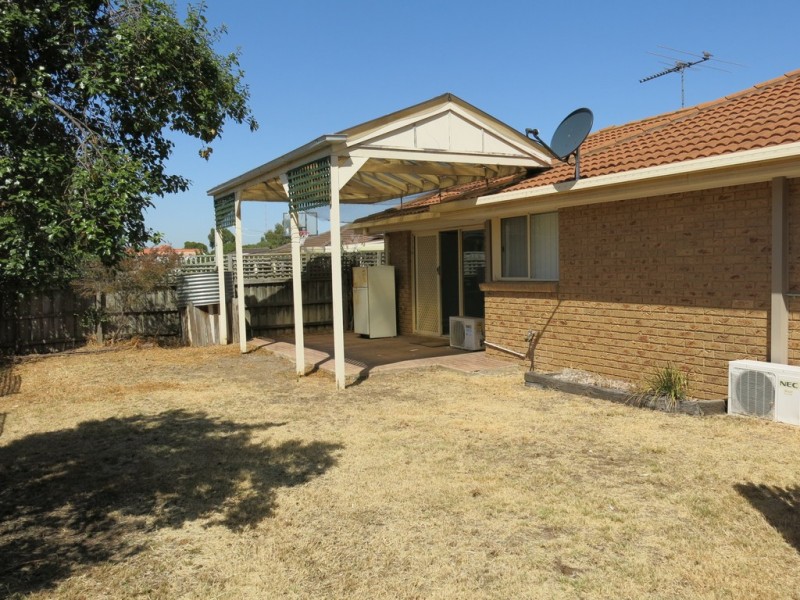 18 Buninyong Way, Delahey VIC 3037