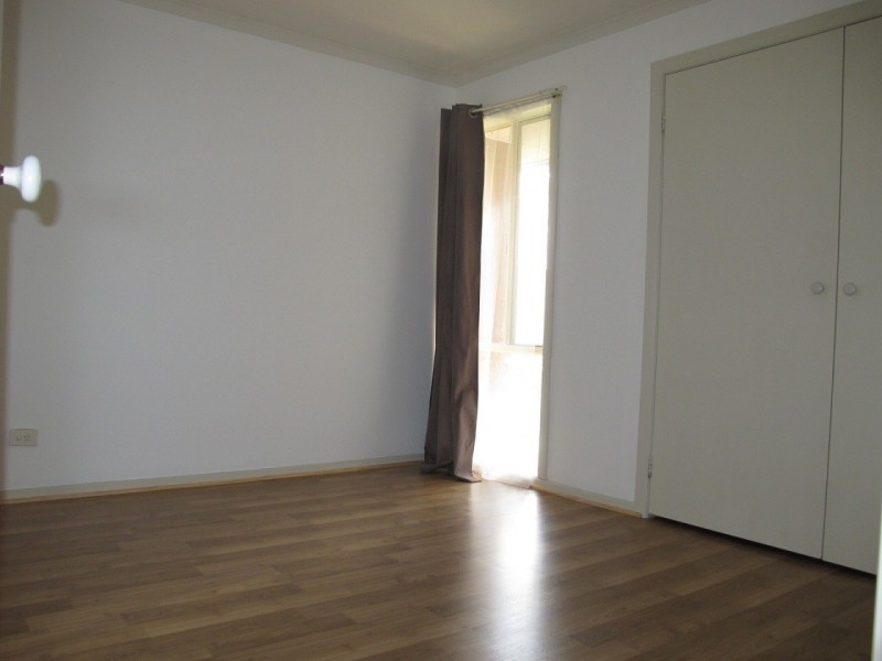 15 Santolin Drive, Hillside VIC 3037