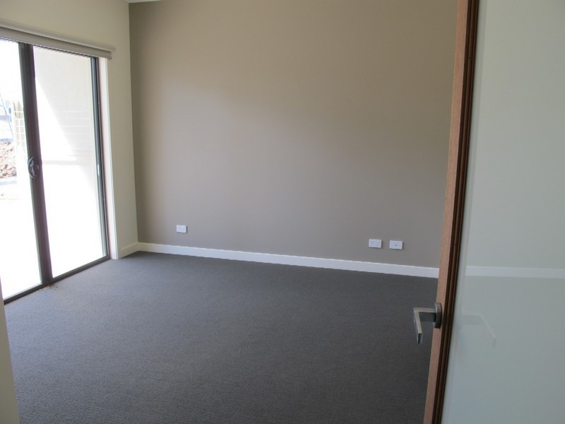 31 Garretty Road, Caroline Springs VIC 3023