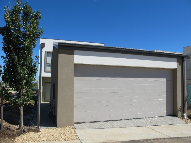31 Garretty Road, Caroline Springs VIC 3023
