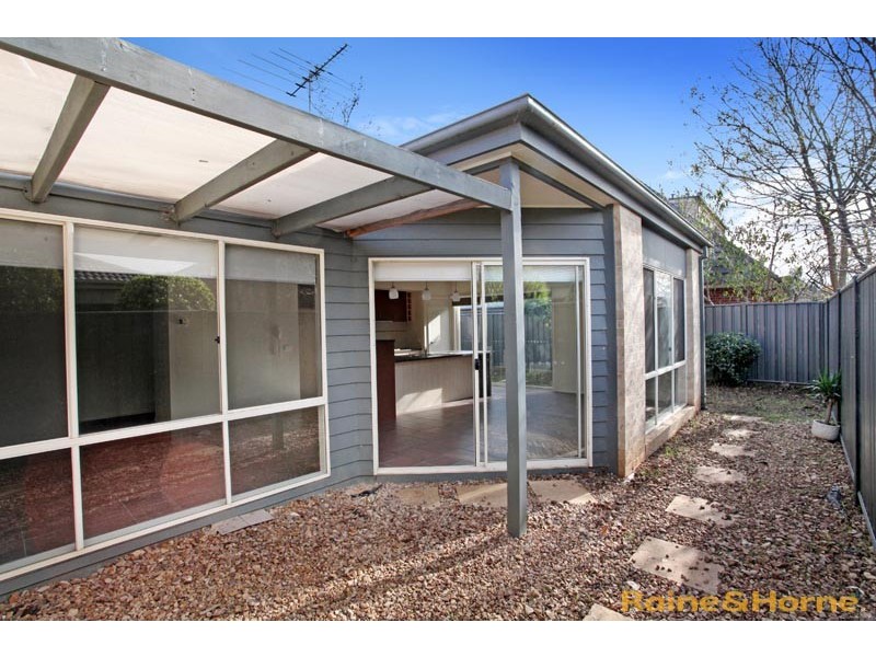 18 Cassan Way, Caroline Springs VIC 3023